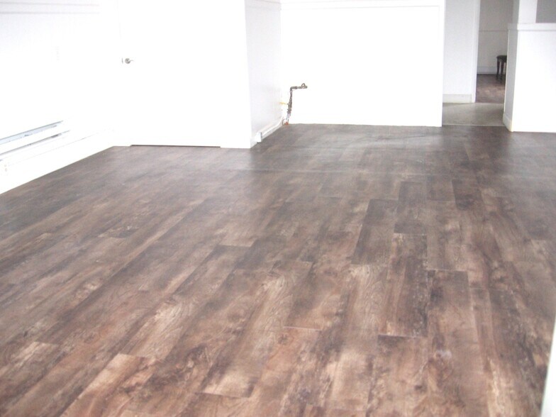 More Photos Of 126-148 W Saint Joseph St, Easton Storefront Retail Office For Lease