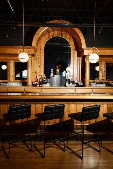 More Photos Of 5264 Verona Rd, Fitchburg General Retail For Sale