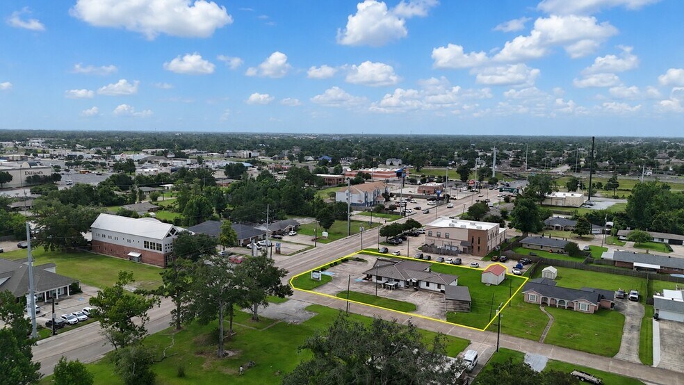 More Photos Of 3100 Lake St, Lake Charles Serviced Offices For Lease