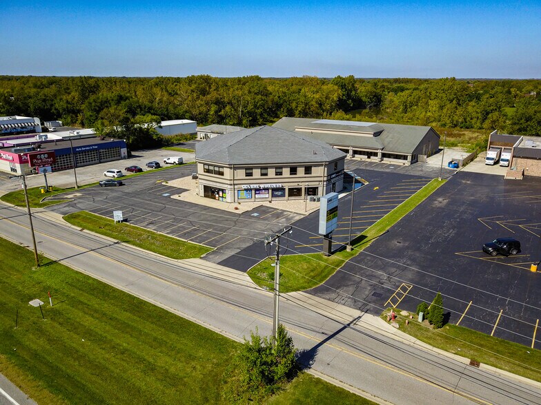 More Photos Of 608 W Lincoln Hwy, Merrillville Office Residential For Lease