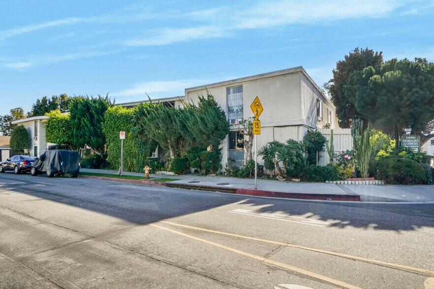 More Photos Of 11980 Nebraska Ave, Los Angeles Multifamily For Sale