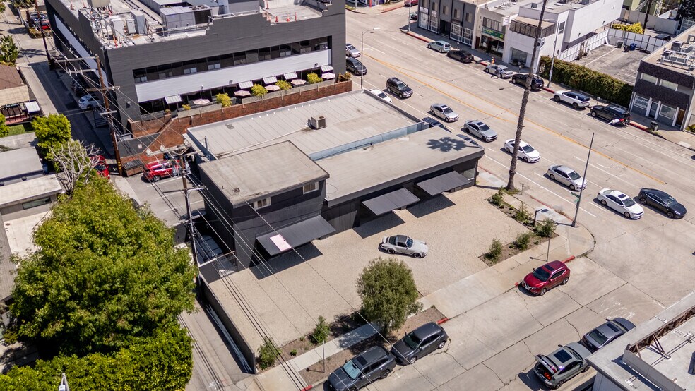 More Photos Of 13123 W Washington Blvd, Los Angeles Showroom For Lease