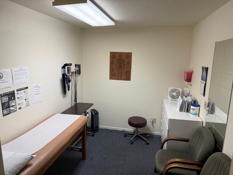 More Photos Of 47-51 E Romie Ln, Salinas Medical For Sale