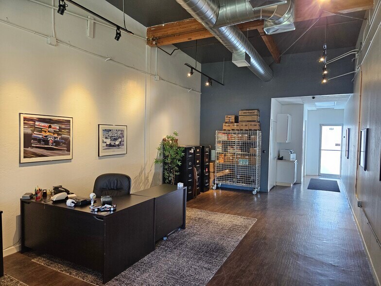 More Photos Of 14 Commercial Blvd, Novato Flex For Sale