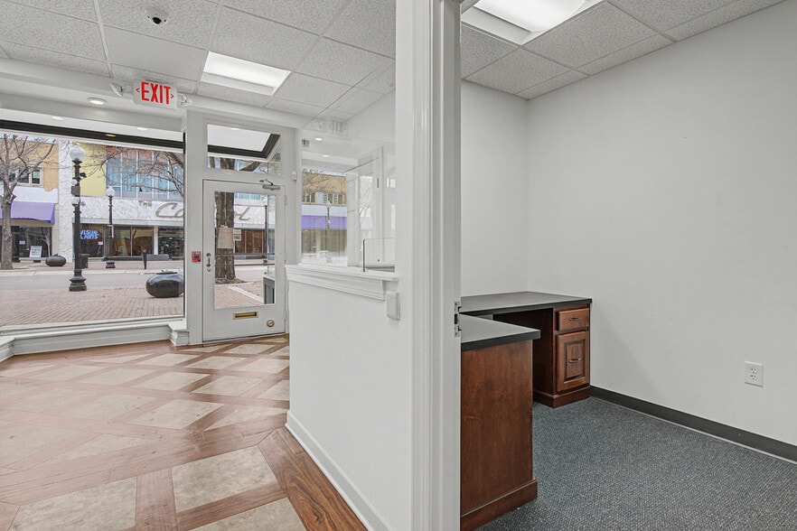 More Photos Of 127 Hay St, Fayetteville Storefront For Sale