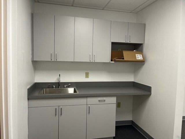 More Photos Of 118 N Bedford Rd, Mount Kisco Office For Lease