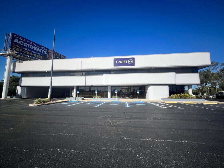 More Photos Of 9501 US Highway 19, Port Richey Office For Sale