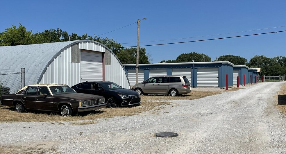 More Photos Of 1540 N Yale Ave, Tulsa Self Storage For Sale