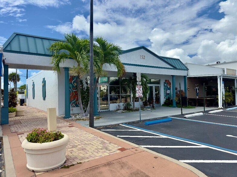 More Photos Of 152 107th Ave, Treasure Island Storefront Retail Residential For Lease