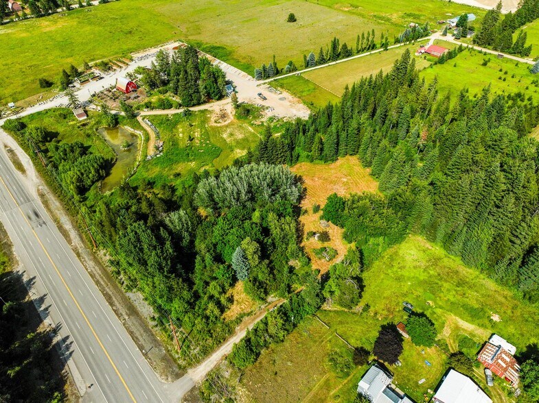 More Photos Of 477545 US-95, Ponderay Land For Sale