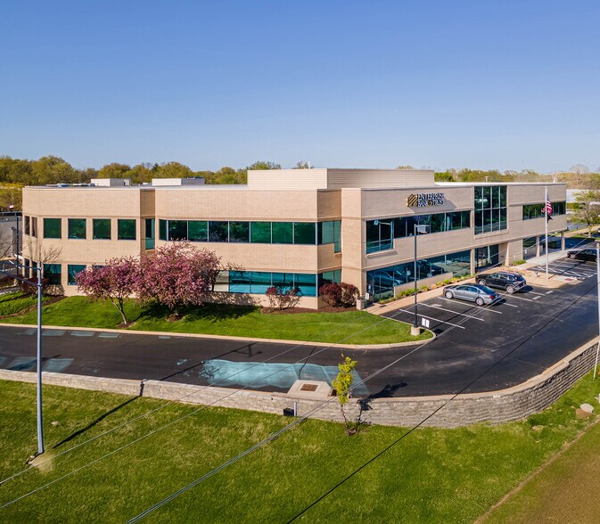 Primary Photo Of 3890 S Lindbergh Blvd, Sunset Hills Office For Lease