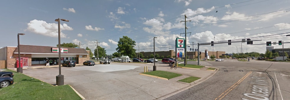 More Photos Of 800 E Little Creek Rd, Norfolk Convenience Store For Sale