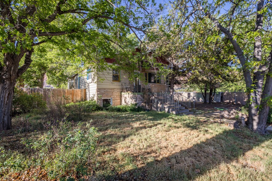 More Photos Of 86 E 300 S, Moab Flex For Sale