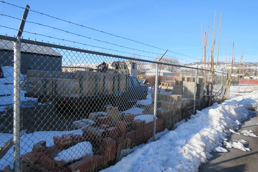More Photos Of 534 Market St, Klamath Falls Industrial For Sale