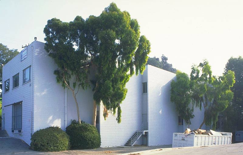 Primary Photo Of 11264 Playa Ct, Culver City Light Distribution For Lease