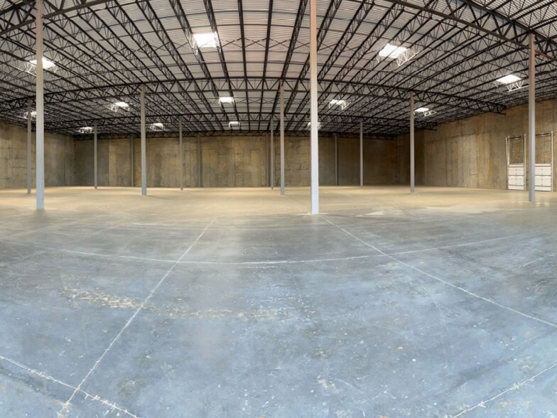 More Photos Of 2010 Southeastern Industrial Dr, Newton Industrial For Sale