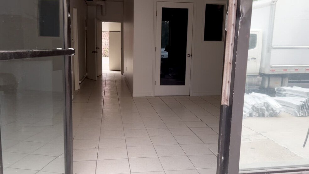 Primary Photo Of 36-15 33rd St, Astoria Storefront Retail Residential For Lease