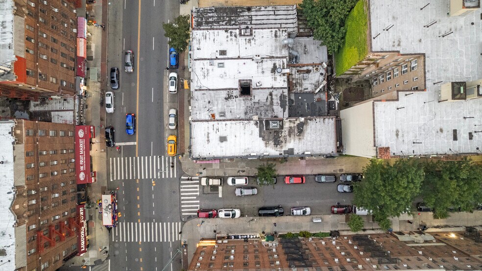 More Photos Of 564 Flatbush Ave, Brooklyn Multifamily For Sale