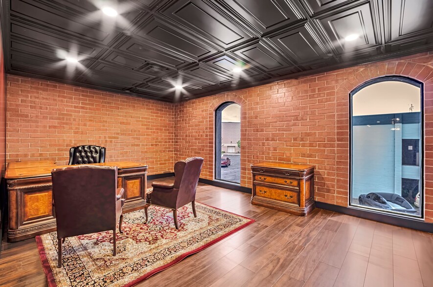 More Photos Of 3733 S 250 W, Ogden Storefront For Lease