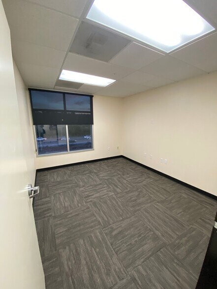 More Photos Of 3186 Vista Way, Oceanside Office For Sale
