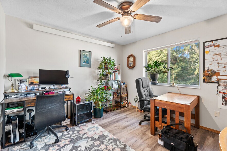 More Photos Of 1026 Cornell St, Vermillion Apartments For Sale