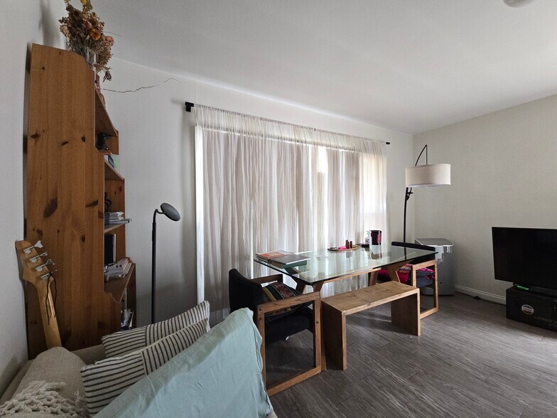 More Photos Of 857 Serrano Pl, Los Angeles Apartments For Sale