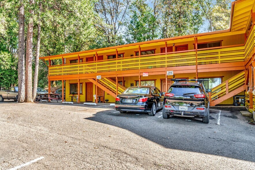 More Photos Of 6350 State Highway 193, Georgetown Apartments For Sale