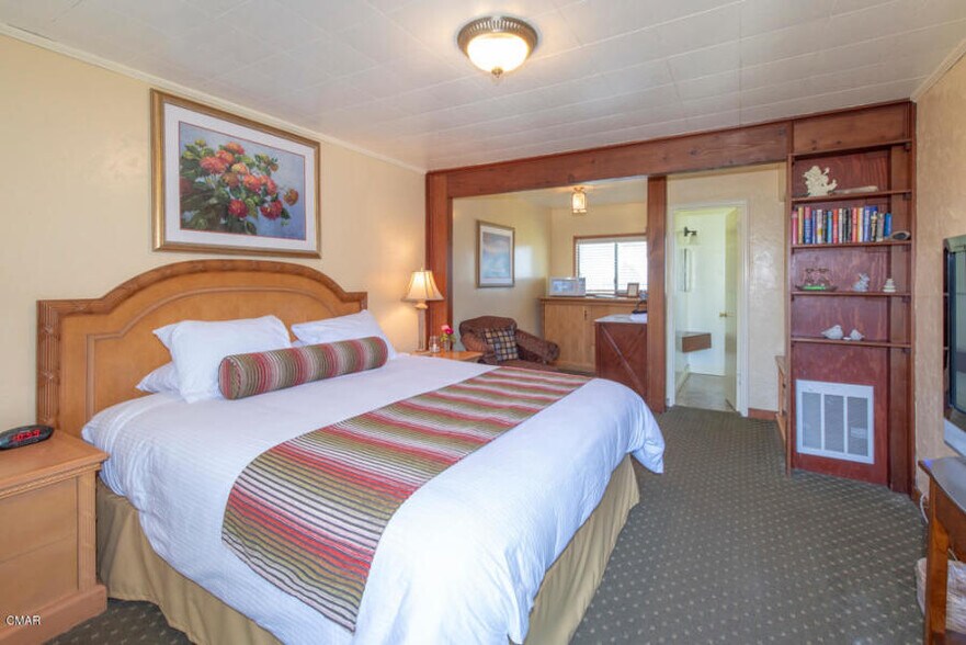 More Photos Of 37040 N Highway 1, Westport Hotel For Sale