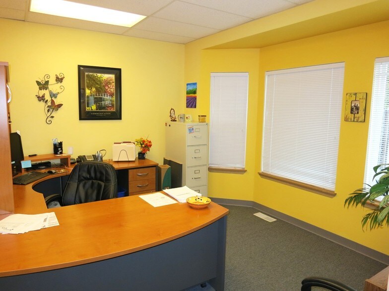 More Photos Of 1800 4th St, Marysville Office For Lease