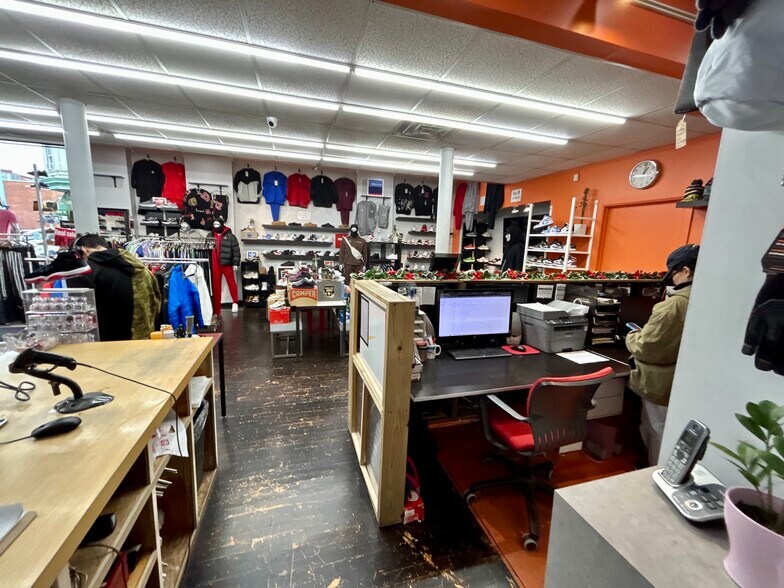 More Photos Of 20-34 Park Ave, Paterson Office For Sale