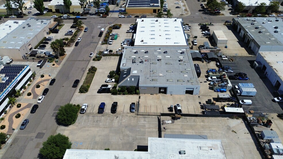 More Photos Of 9335 Stevens Rd, Santee Warehouse For Lease