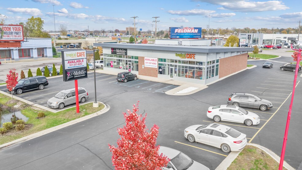 More Photos Of 6527 S Cedar St, Lansing Freestanding For Lease