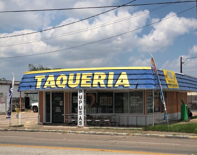 Primary Photo Of 305 Pasadena Blvd, Pasadena Restaurant For Sale