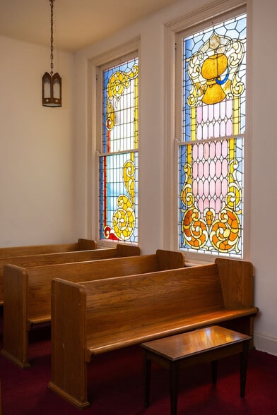 More Photos Of 12 W 5th St, Covington Religious Facility For Sale