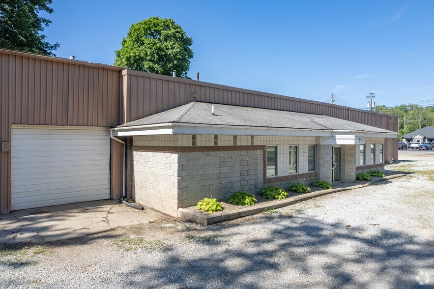 More Photos Of 4331 Cleveland Massillon Rd, Norton Warehouse For Sale