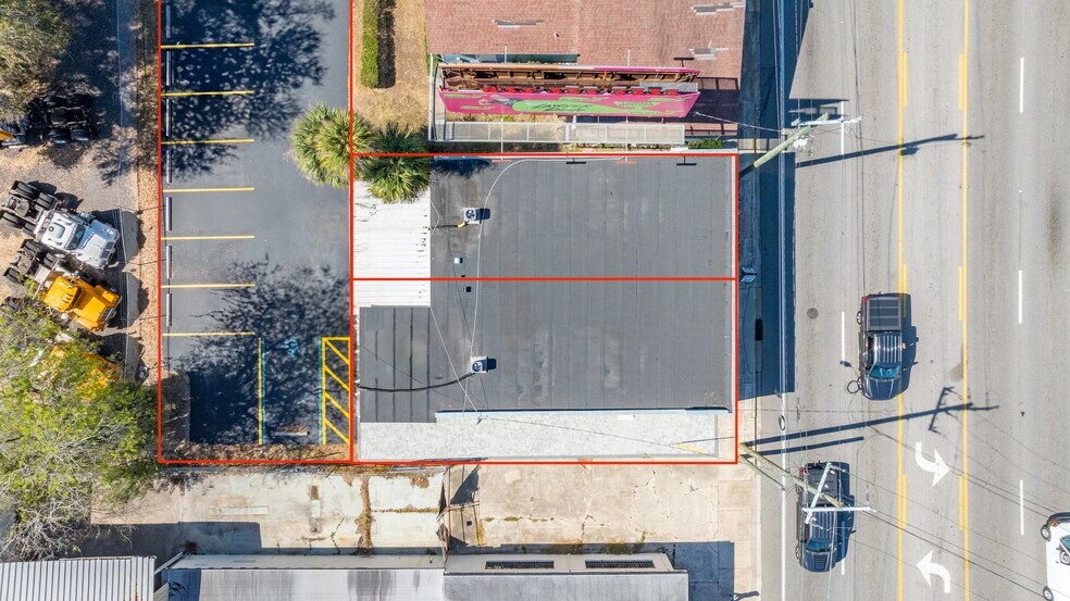 More Photos Of 517-519 W International Speedway Blvd, Daytona Beach Freestanding For Sale