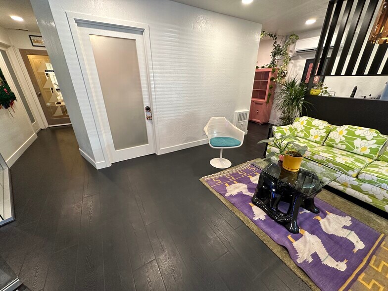 More Photos Of 120 Thoma St, Reno Storefront Retail Residential For Sale