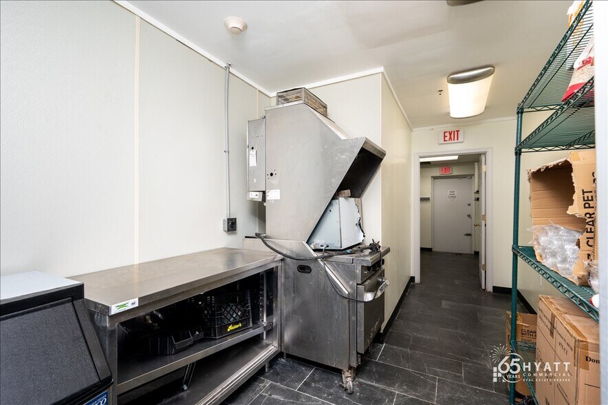 More Photos Of 1214 N Charles St, Baltimore Apartments For Lease