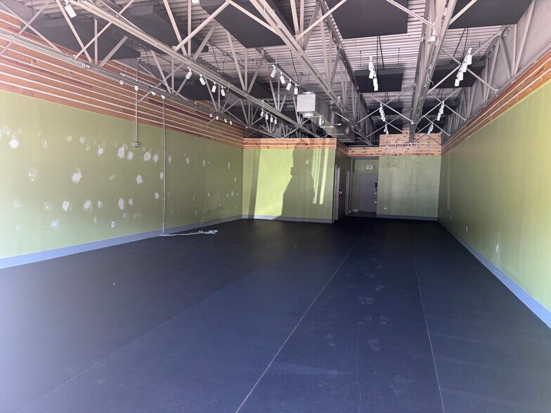 More Photos Of 199 John W Morrow Jr Pky, Gainesville Unknown For Lease