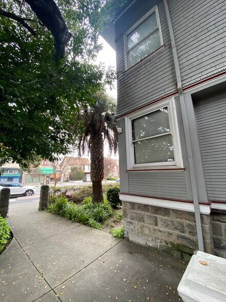 More Photos Of 2831 Telegraph Ave, Oakland Loft Creative Space For Sale