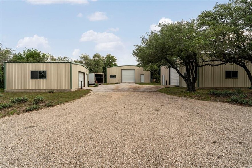 Primary Photo Of 618 County Road 156, Granger Industrial For Lease