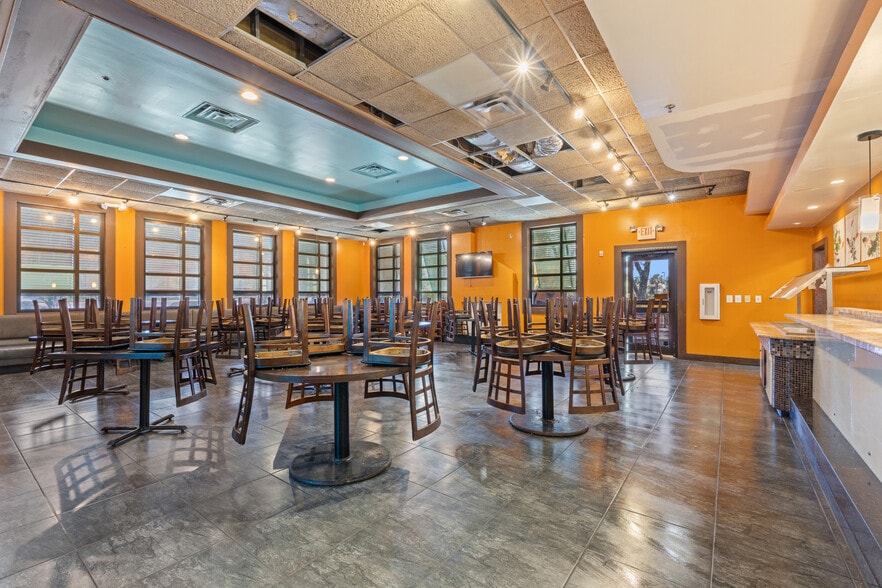More Photos Of 801 Highway 17 S, North Myrtle Beach Restaurant For Sale