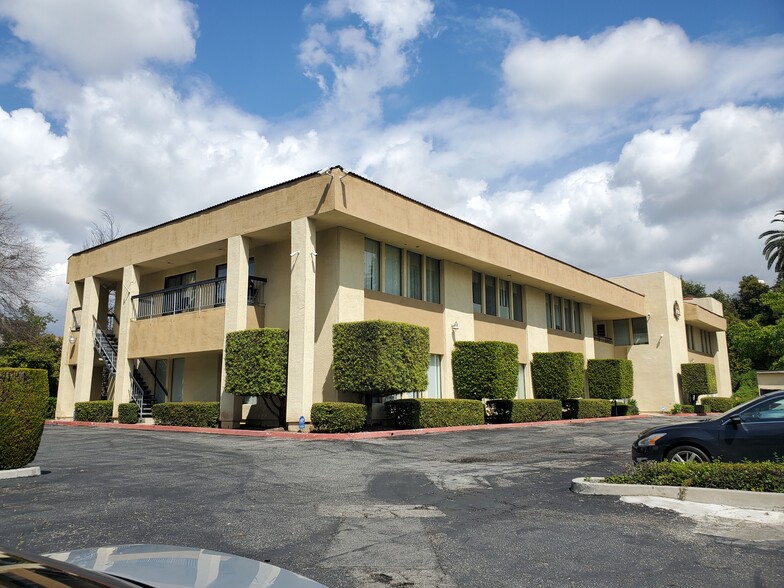 Primary Photo Of 1074 Park View Dr, Covina Medical For Lease