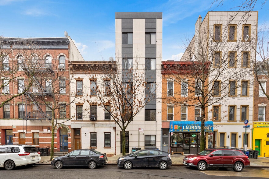 Primary Photo Of 476 Gates Ave, Brooklyn Apartments For Sale