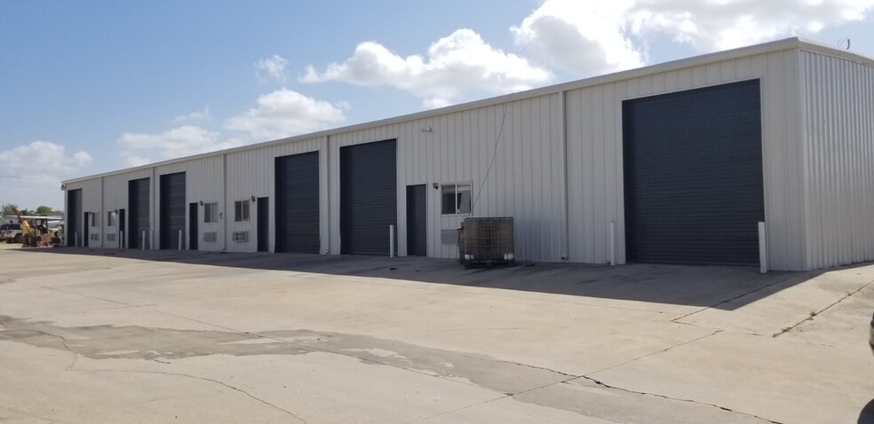 Primary Photo Of 15390 Hwy 29, Liberty Hill Warehouse For Lease