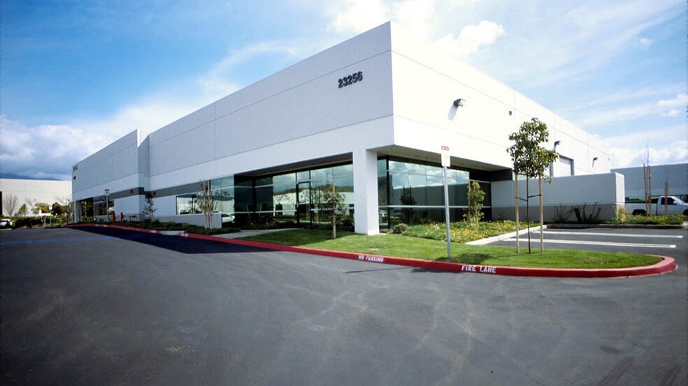 More Photos Of 23252 Arroyo Vista, Rancho Santa Margarita Warehouse For Lease