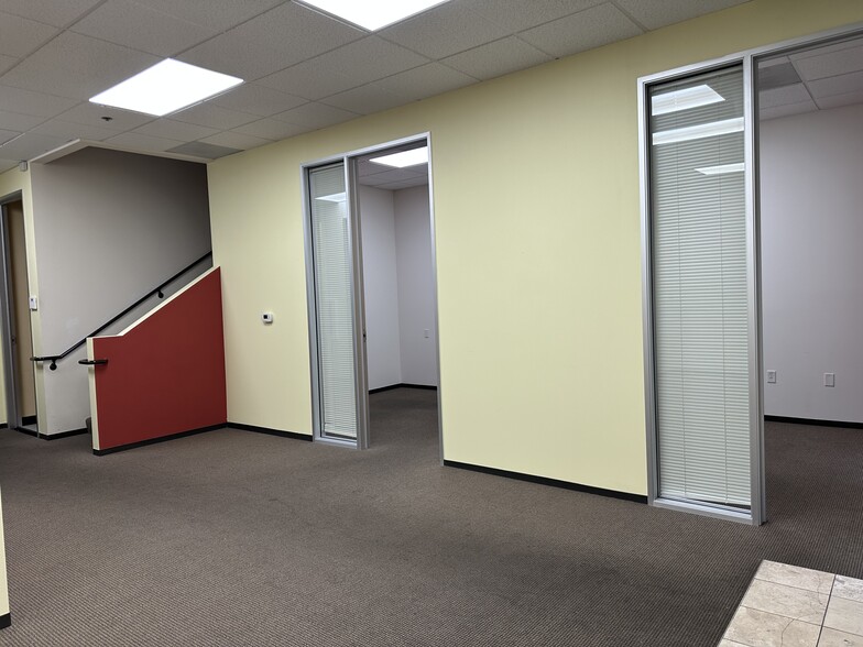 More Photos Of 1292 Kifer Rd, Sunnyvale Research And Development For Lease