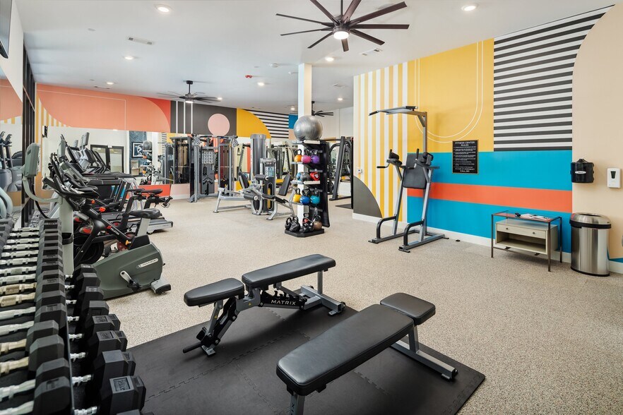 More Photos Of 675 N Highland Ave NE, Atlanta Apartments For Lease