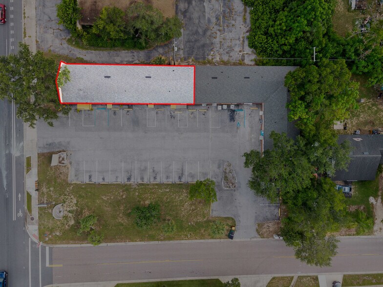 More Photos Of 2200 S Bay St, Eustis Office For Sale