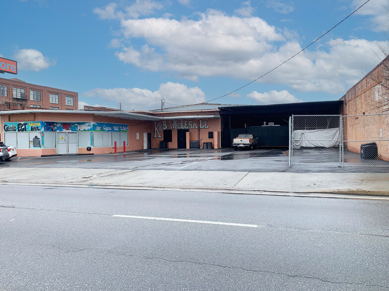 Primary Photo Of 722 Martin Luther King Jr Blvd, Macon-Bibb Auto Repair For Lease